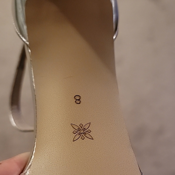 Skechers Silver Women's Heels - Picture 2 of 5